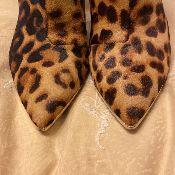 Real cow fur hill bouts - Picture 5 of 8